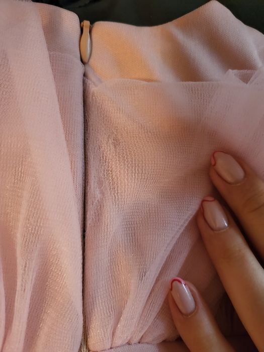 Set rochie mama- fiica identice, model căpșuni, făcute pe comanda, cu mici defecte prinse în poză