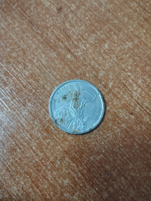 Monedă veche din anul 1992