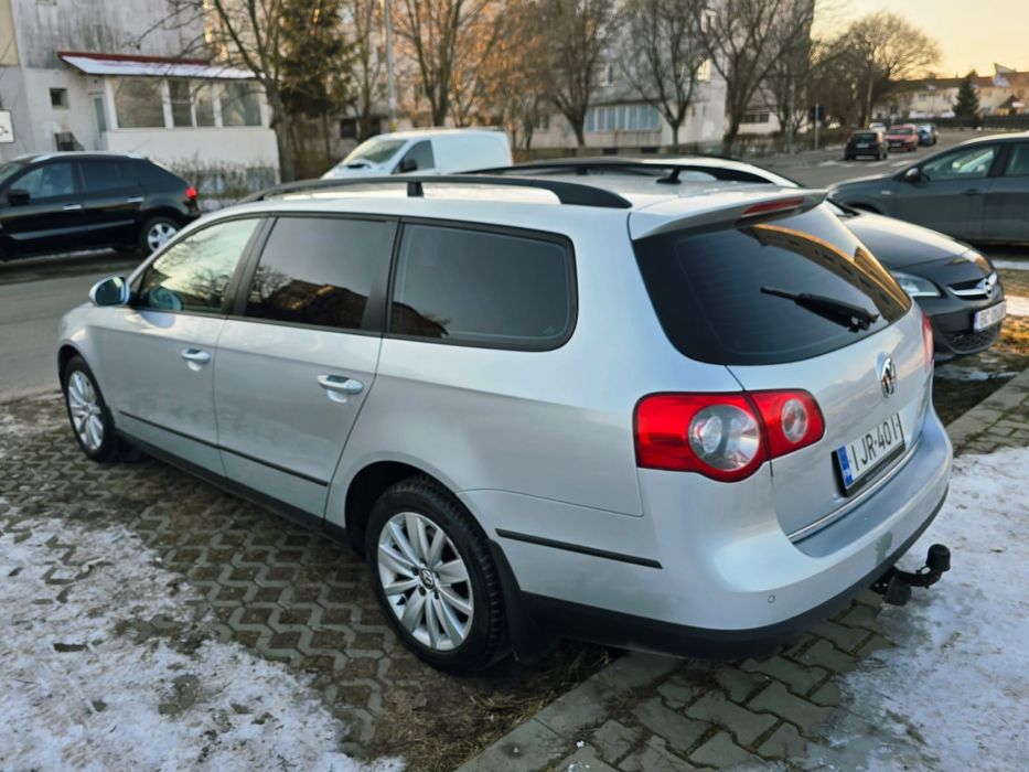 Passat automat îngrijit motor 2.0 disel 
Preț 2450 euro 
0️⃣7️⃣4️⃣3️⃣5