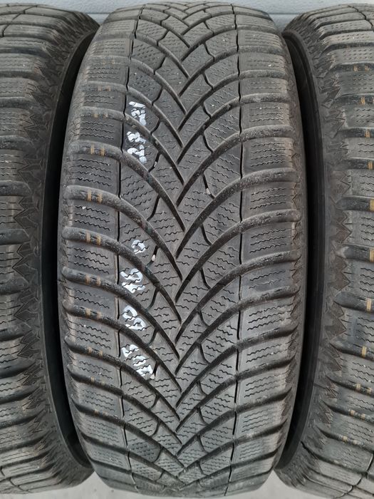 Зимни гуми 4 броя SEMPERIT SpeedGrip5 205 60 R16 дот 2721