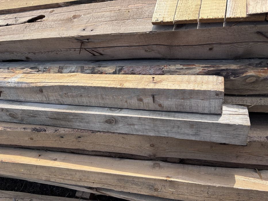 Деревянный брус