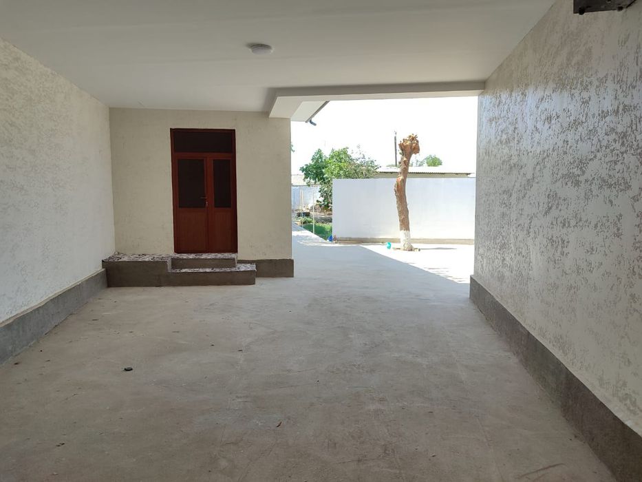 Ховлти Уй сотилади