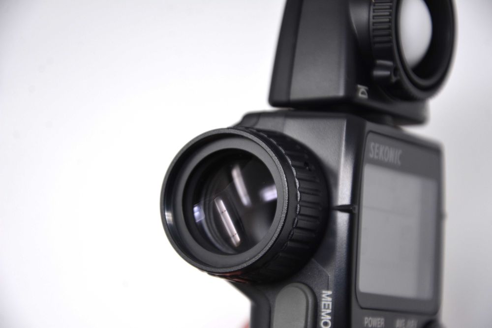 Светломер Sekonic L-758DR
