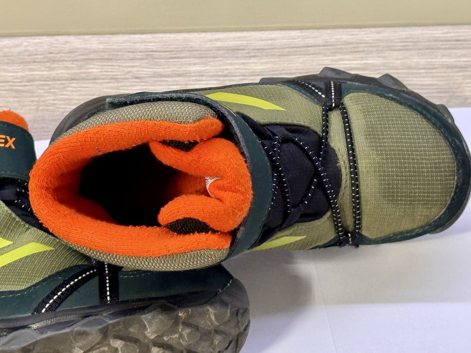 Adidas Terrex Snow Hook-And-Loop COLD.RDY детски зимни боти Нови