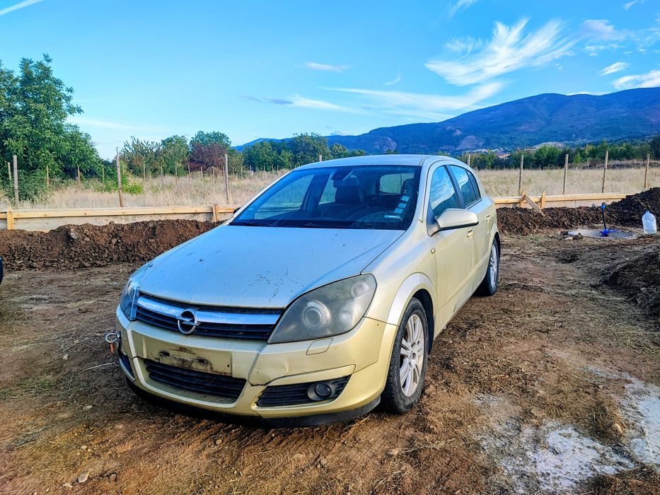 На части: Астра H Z20LER