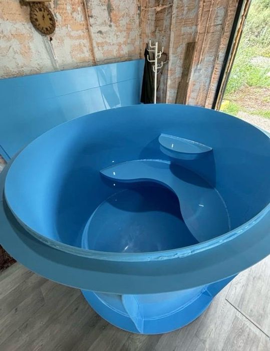 Продам бассейны из полипропилена