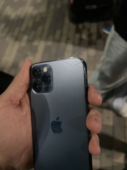 Продам айфон 12 про/Apple 12 pro