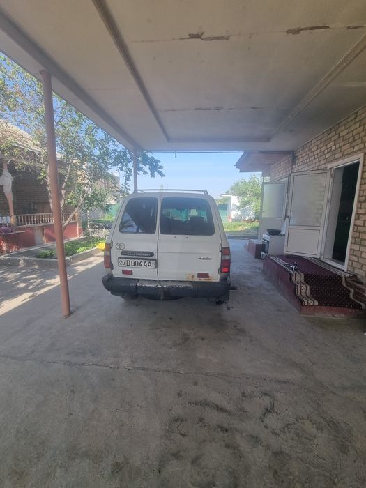 Сотилади холати яхши юрип турган мошина