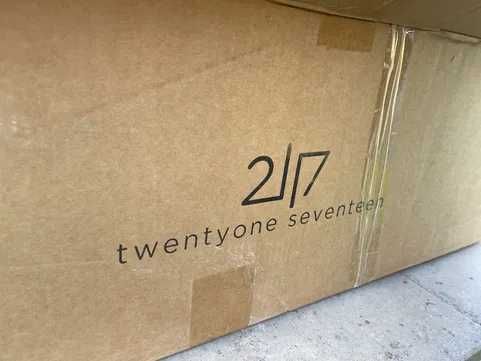 чисто нова лодка