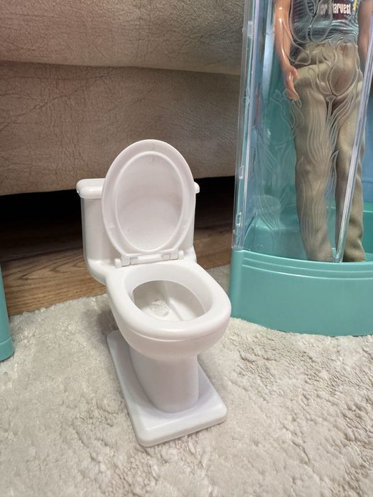 Продам мебель для барби