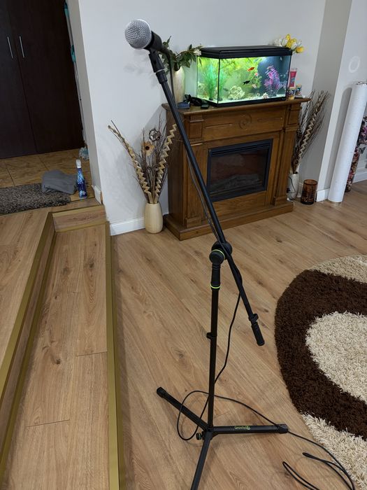 Microfon profesional  Shure PGA48+ stativ profesional Gravity