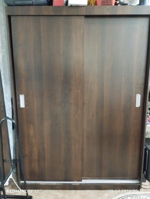 Срочно продам Шкаф купе