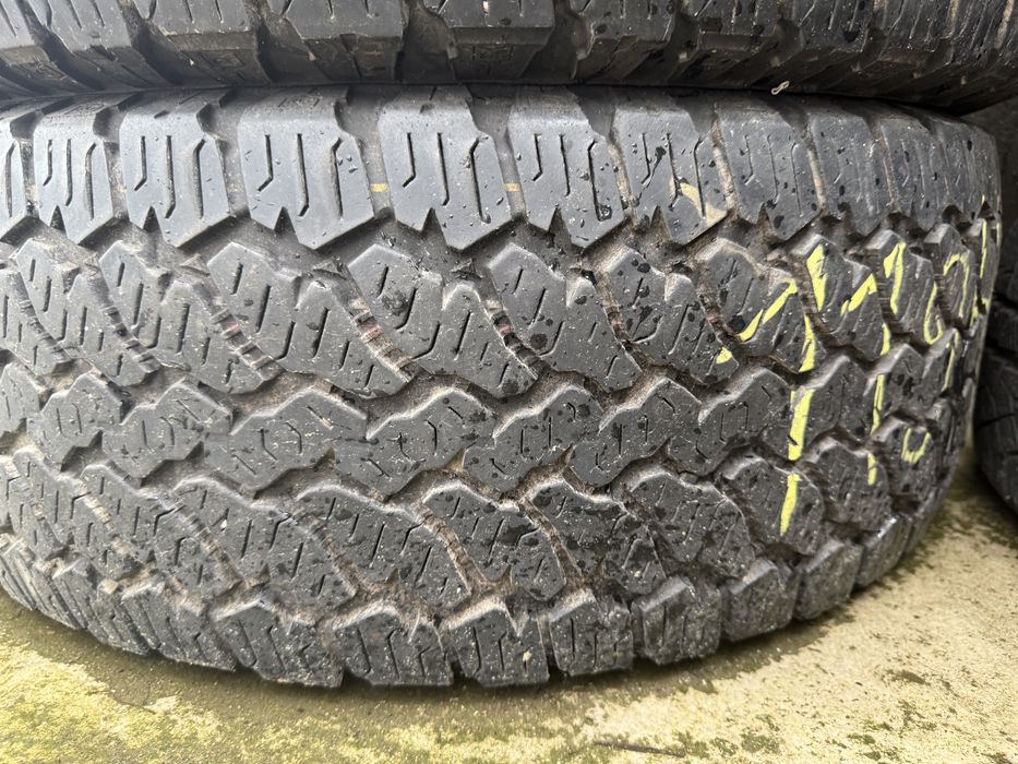 Летни гуми А/Т 265/60/18