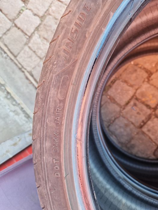 Goodyear F1 245/35/20 летни гуми