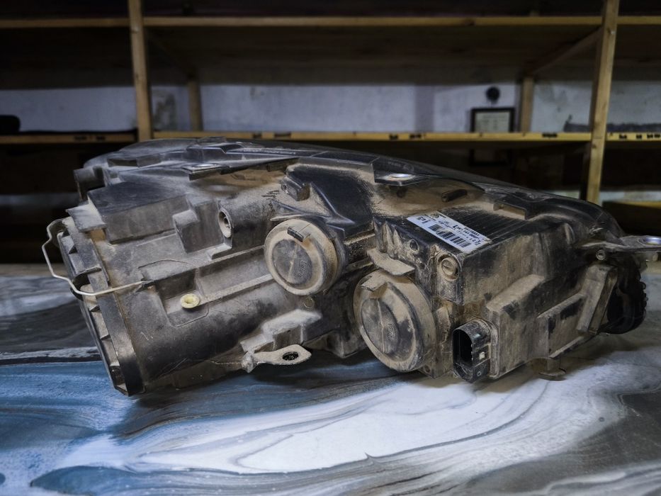 Фара левая Vw golf 6