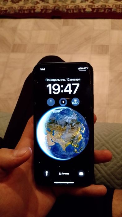 Айфон 12  хорошая состояние 128 гб