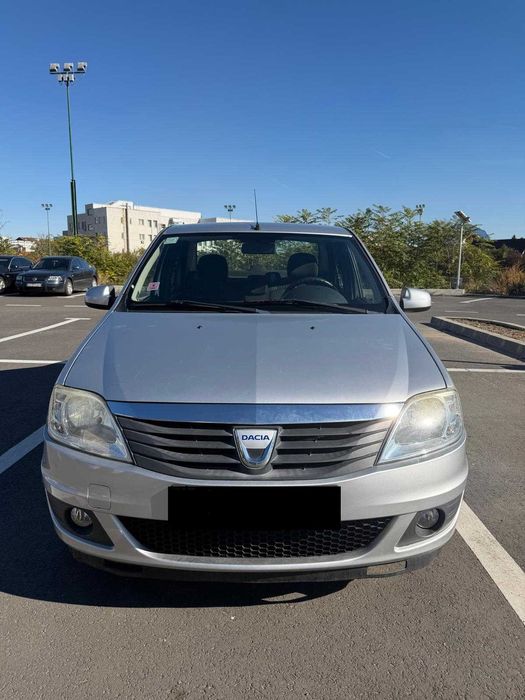 DACIA Logan 2010 — imagine 1