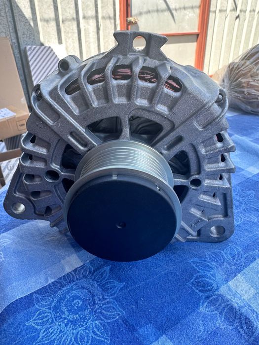 Vând diferite piese noi de Iveco și Fiat ducați, 2