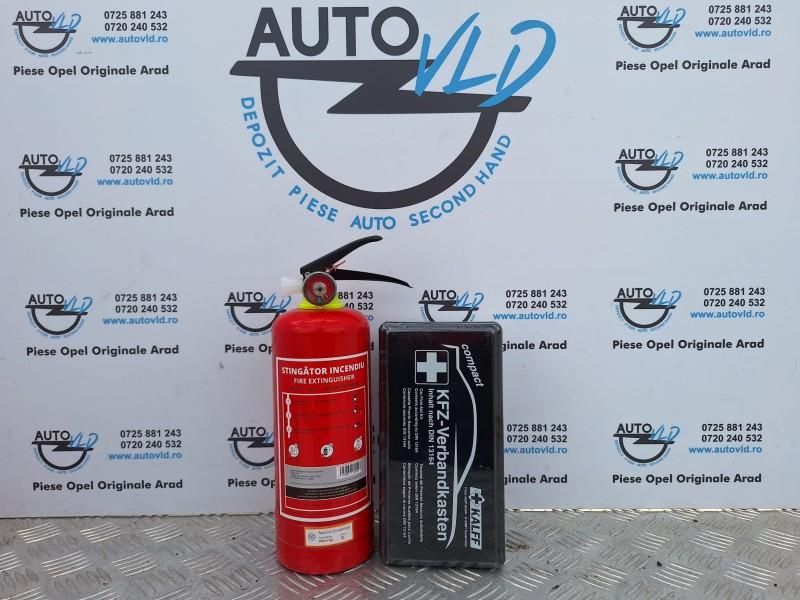 OFERTA ! Stingator auto P1+ trusa medicala 2027