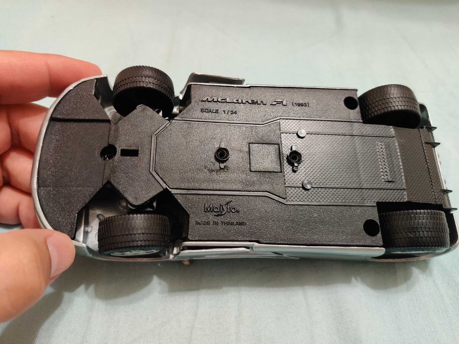 Метална количка Mclaren F1 Maisto Supercar collection 1/24