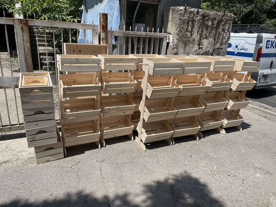 Стелаж поставка за плод и зеленчук