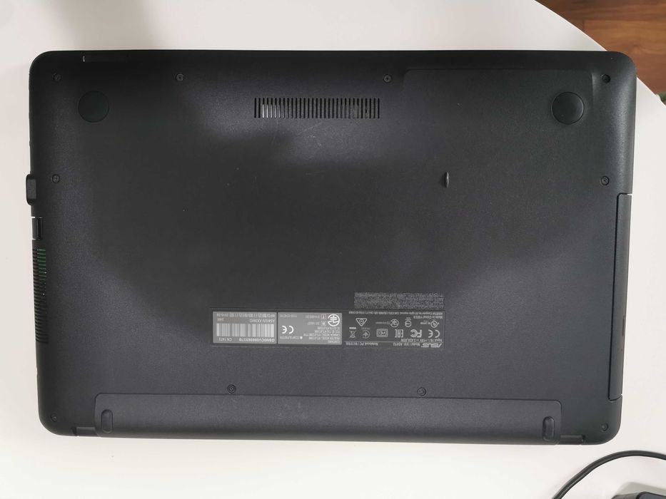 Laptop Asus A541UV