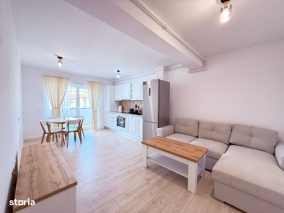 PRIMA INCHIRIERE! 2 camere cu terasa si parcare, et 3, lift, TOTUL NOU