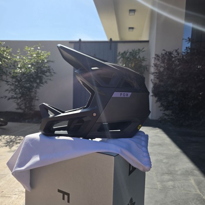 Cască Full Face Fox Proframe MIPS – Mărimea S | Pachet complet (Cutie, Husă, Bureți de schimb) | Stare impecabilă