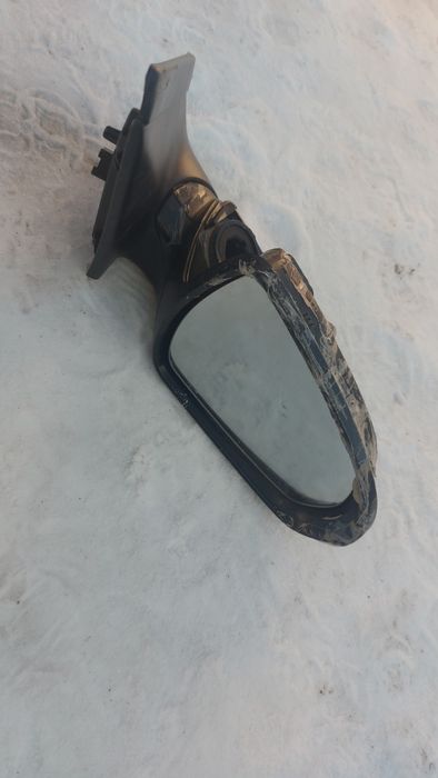 Продам боковое зеркало
