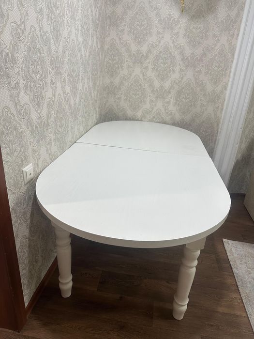 Срочно продам стол