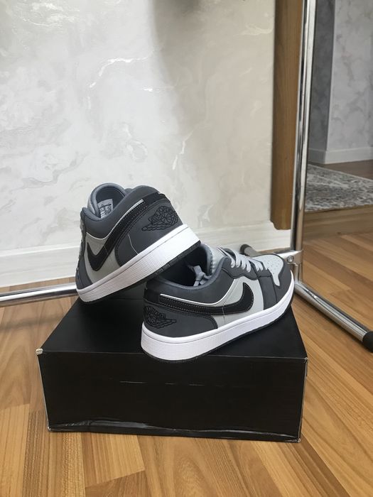 Air Jordan 1 Low