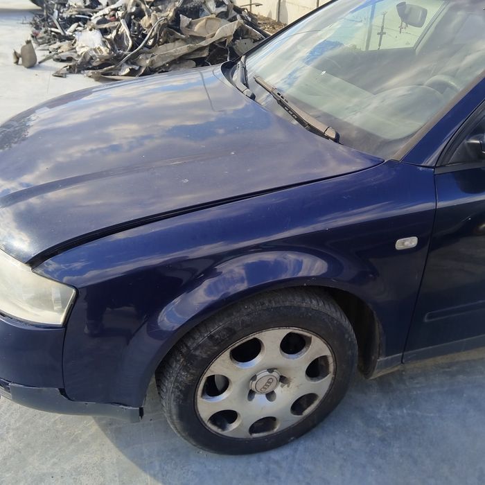Aripa stanga Audi A4 B6 an 2001-2005 ( fara rugina )