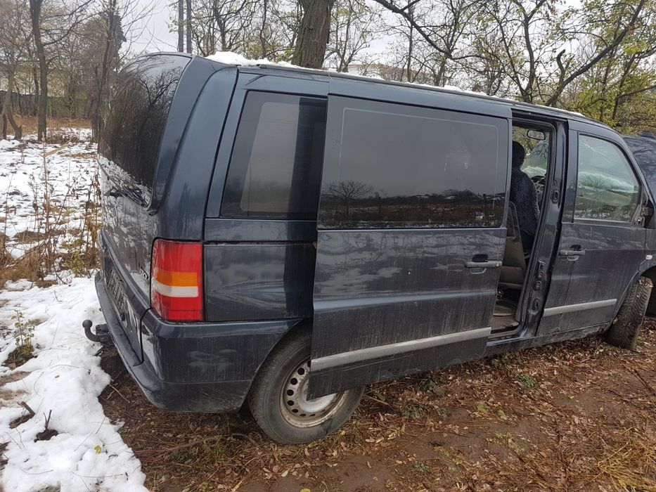 Dezmembrez Mercedes Vito