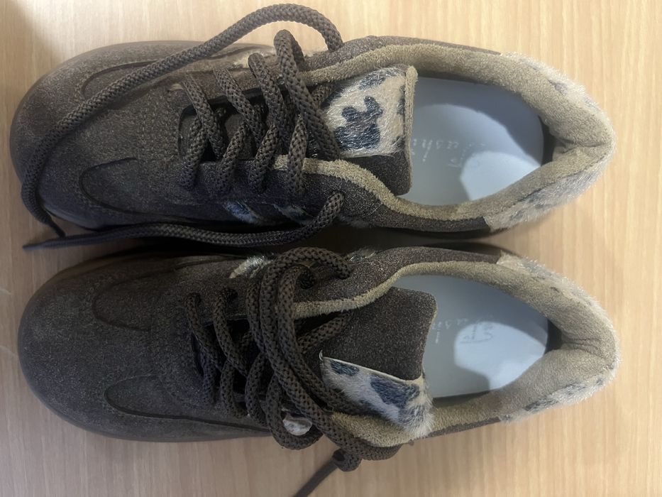 Продам кроссовки