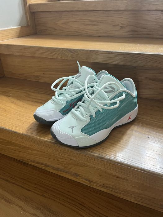 НОВЫЕ!!! Кросовки Jordan Luka .77 женские Оригинал