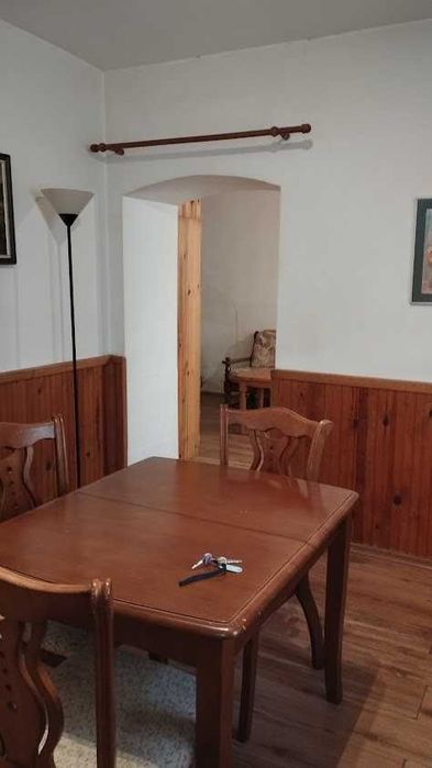 Дава се под наем Едностаен апартамент в Ямбол, Център - 45 кв.м за 183.6 € - Снимка #2