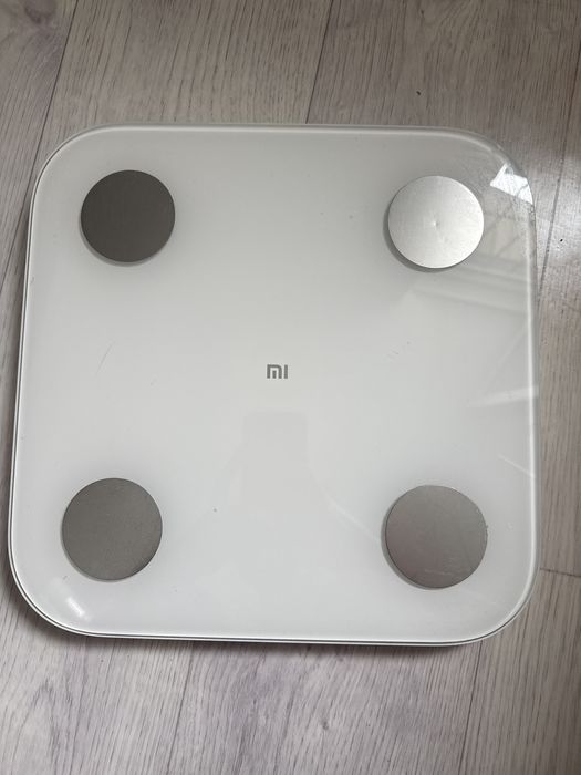 Умные весы Xiaomi Mi Body Composition Scale 2