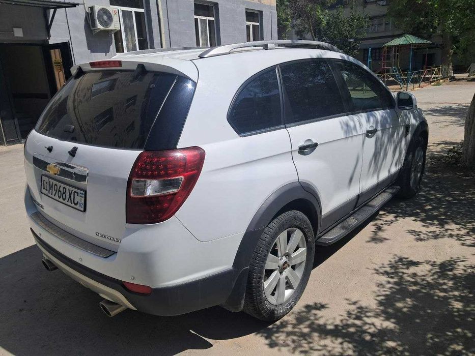 Chevrolet Captiva 2010 — 3