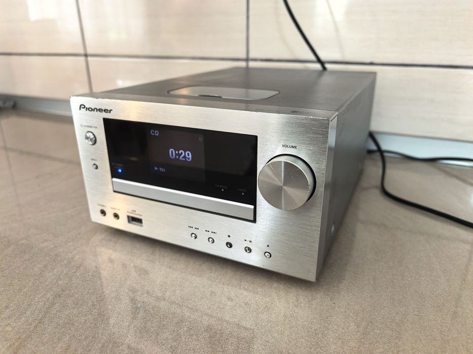 Receiver CD Pioneer XC HM 81S amplificator statie bluetooth tuner internet radio iPod