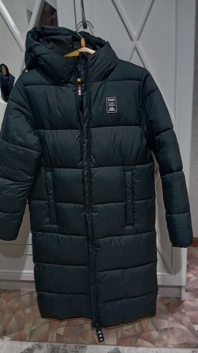 Продам зимние куртку