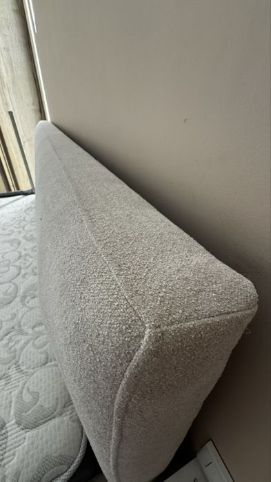 Продам кровать с матрасом