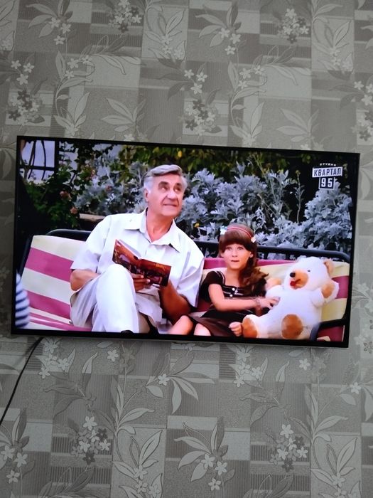 Телевизор смарт ТВ