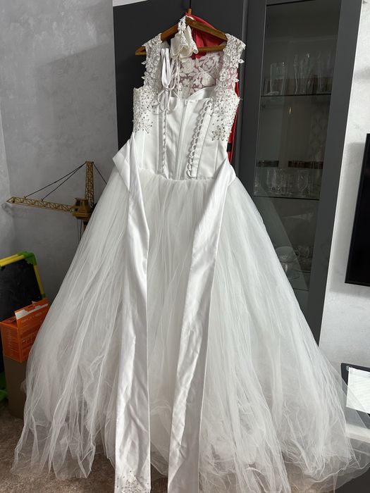 Продам пышное свадебное платье