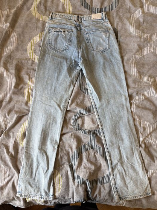 Светлосини дънки BERSHKA