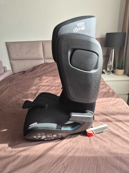 Детски столчета Britax Romer KidFix Pro & BR - в цвят пепел от рози и черен (3.5г до 12г)