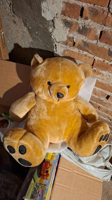 Продавам играчки на изгодни цени