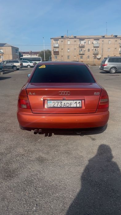 Продам автомашину Ауди А4 срочно