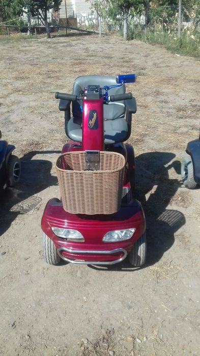 Колички за възрастни