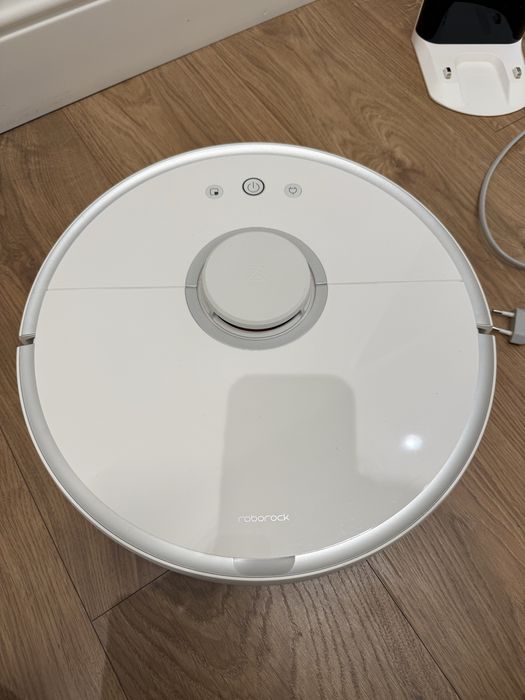 Моющий робот-пылесос Xiaomi RoboRock S502-00