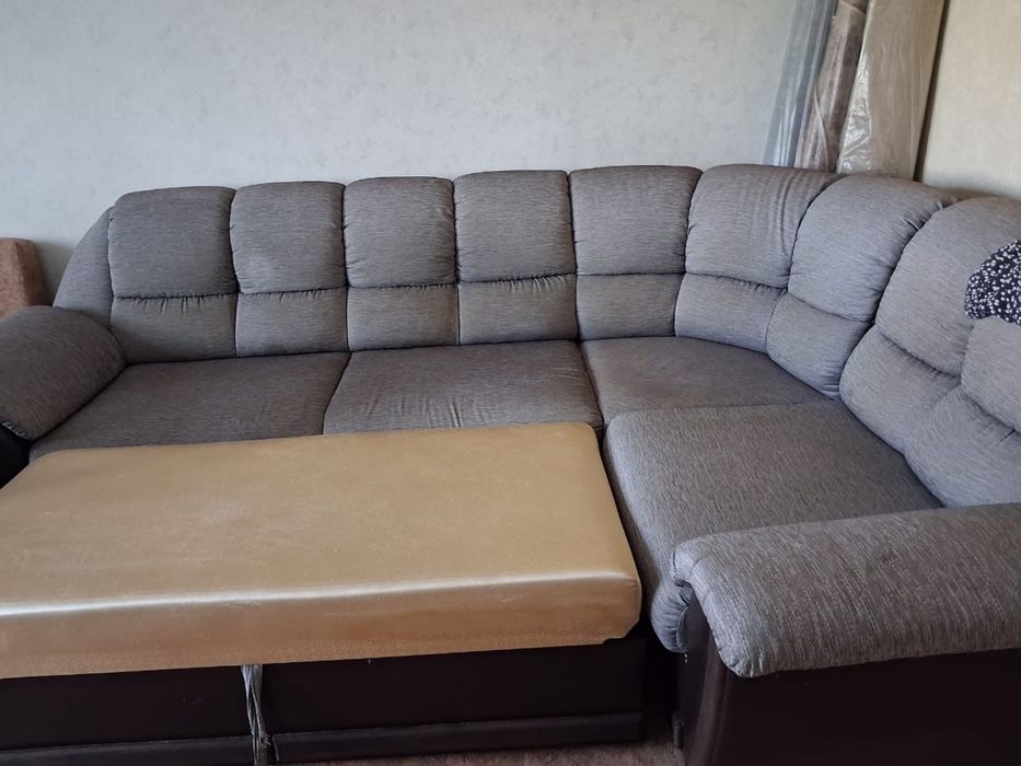 Продам диван и кресло